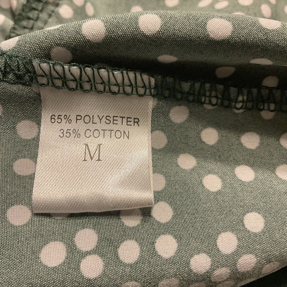 ❤️3/$15 Green Polka Dot Dress ( final Price) - Picture 6 of 6